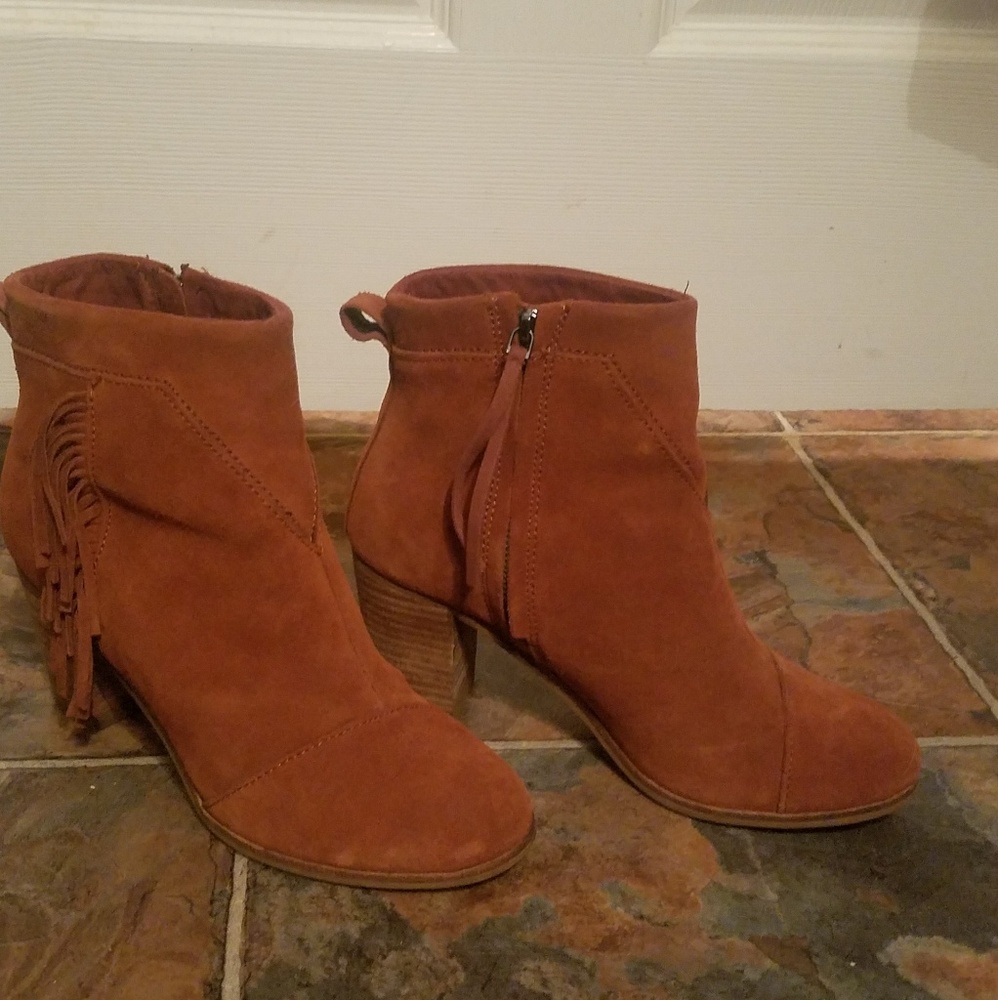 TOMS booties